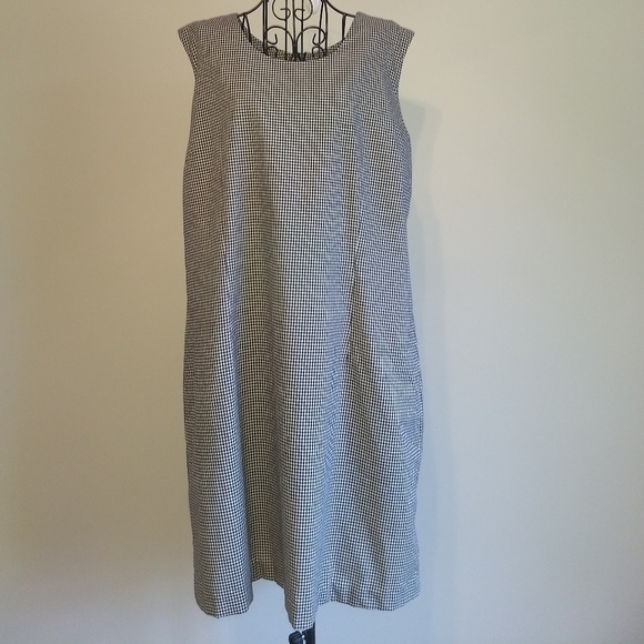 L.L. Bean Dresses & Skirts - L.L. Bean Dress Sheath Size 20 Black White Plus